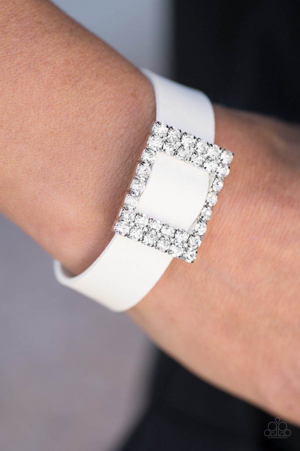 Diamond Diva - White Bracelet