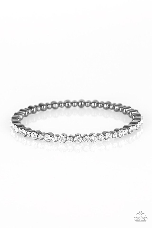 Seven Figure Fabulous – Black