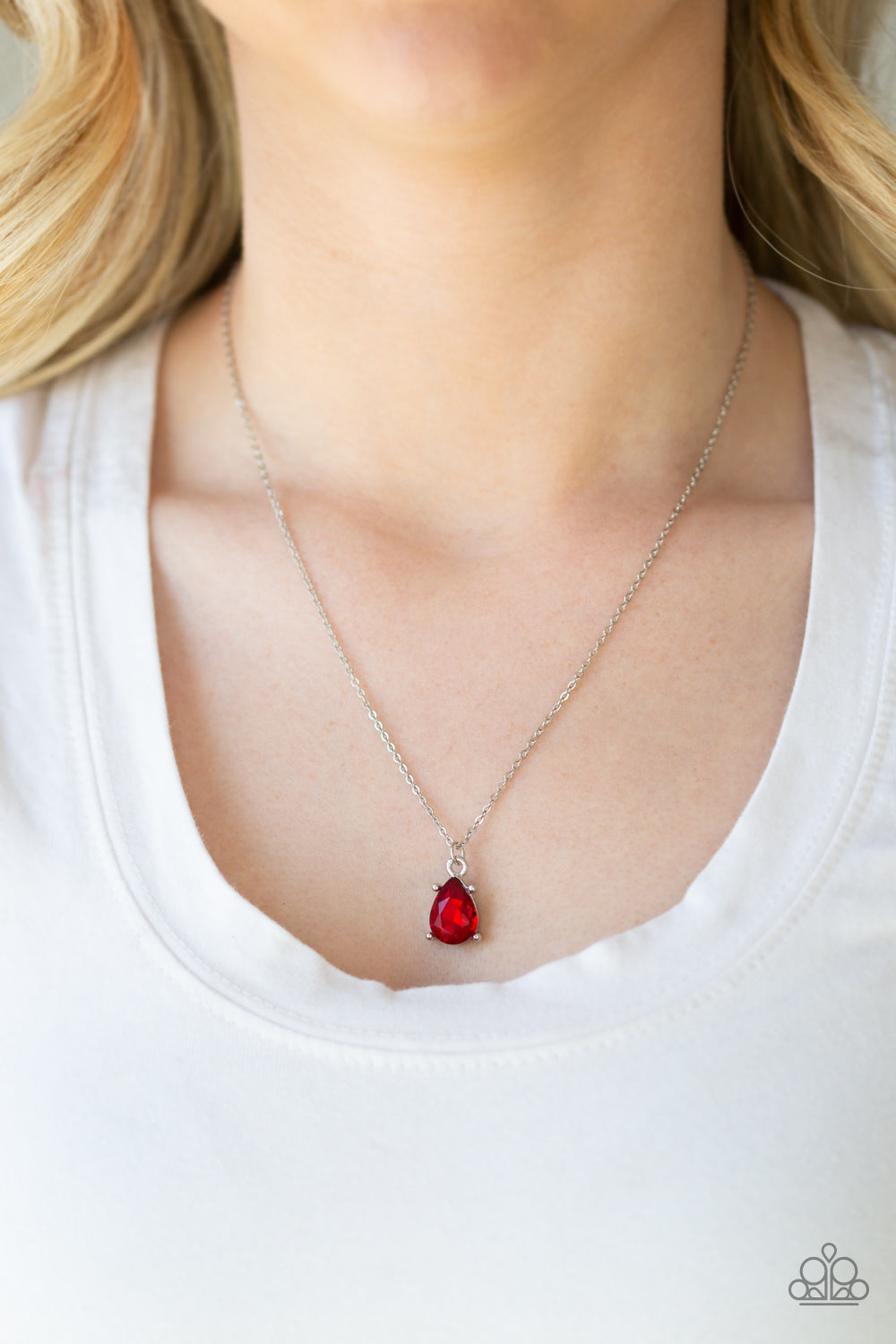 Classy Classicist - Red Necklace