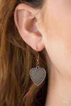 Load image into Gallery viewer, Look Into Your Heart - Copper Necklace