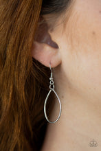 Load image into Gallery viewer, Top-TEAR Fashion - Silver Necklace