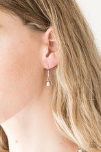 Load image into Gallery viewer, High-Stakes FAME - Silver Necklace