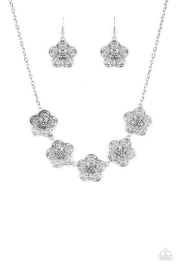 Garden Groove - Silver Necklace