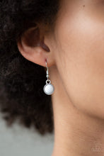 Load image into Gallery viewer, Tide Drifter - White Necklace