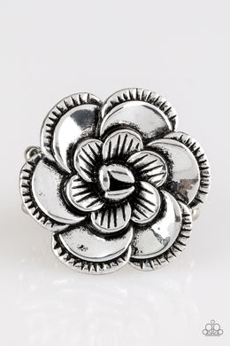 FLOWERBED and Breakfast - Silver Ring