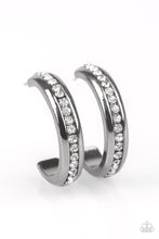 Load image into Gallery viewer, 5th Avenue Fashionista - Black Earrings