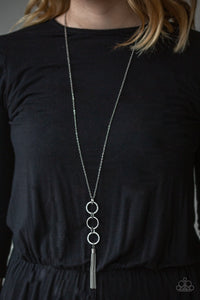 Diva In Diamonds - White Necklace
