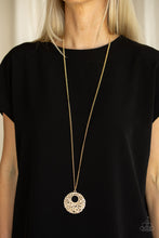 Load image into Gallery viewer, Pearl Panache - Gold Necklace
