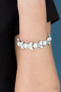 Opulent Oasis - White Bracelet