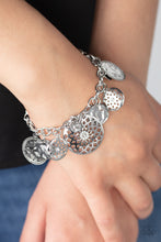 Load image into Gallery viewer, Trinket Tranquility - White