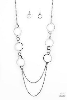 Basic Babe - Black Necklace