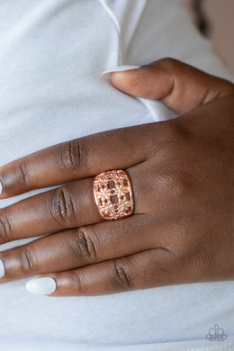 Crazy About Daisies - Rose Gold Ring