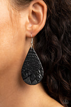 Load image into Gallery viewer, Everyone Remain PALM! - Black Earrings