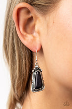 Load image into Gallery viewer, Sahara Solitude - Black Earrings