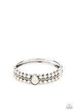 Load image into Gallery viewer, Nature Resort - White Bracelet