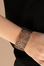 Load image into Gallery viewer, Verdantly Vintage - Copper Bracelet