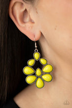 Load image into Gallery viewer, In Crowd Couture - Yellow Earrings
