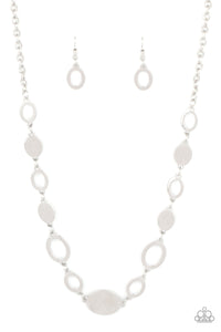 Working OVAL-time - Silver Necklace