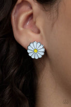 Load image into Gallery viewer, Budding Out - White Earrings