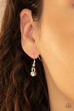 Load image into Gallery viewer, Springtime Twinkle - Green Necklace