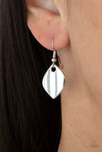 Load image into Gallery viewer, Face The ARTIFACTS - Green Necklace