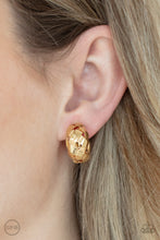 Load image into Gallery viewer, Wrought With Edge - Gold Earrings