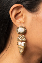 Load image into Gallery viewer, Earthy Extravagance - Gold Earrings