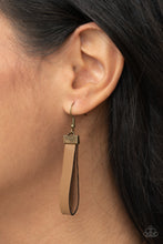 Load image into Gallery viewer, Majorly Moonstruck - Brass Necklace