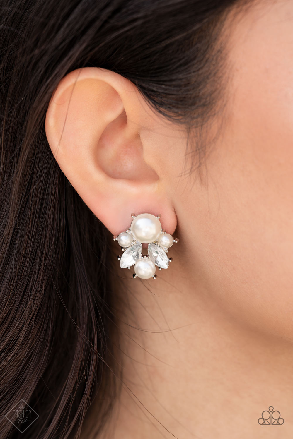 Royal Reverie - White Earrings