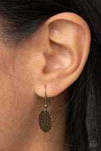 Load image into Gallery viewer, Delightfully Dappled - Brass Necklace