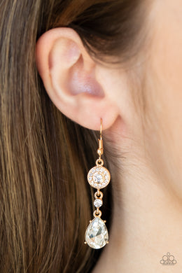 Graceful Glimmer - Gold Earrings