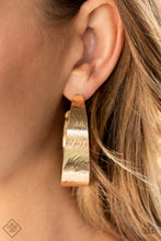 Load image into Gallery viewer, Curve Crushin - Gold Earrings