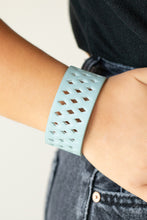 Load image into Gallery viewer, Glamp Champ - Blue Bracelet