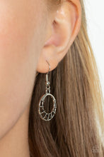 Load image into Gallery viewer, Elliptical Effervescence - Orange Necklace