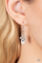 Load image into Gallery viewer, Flawlessly Famous - Red Necklace