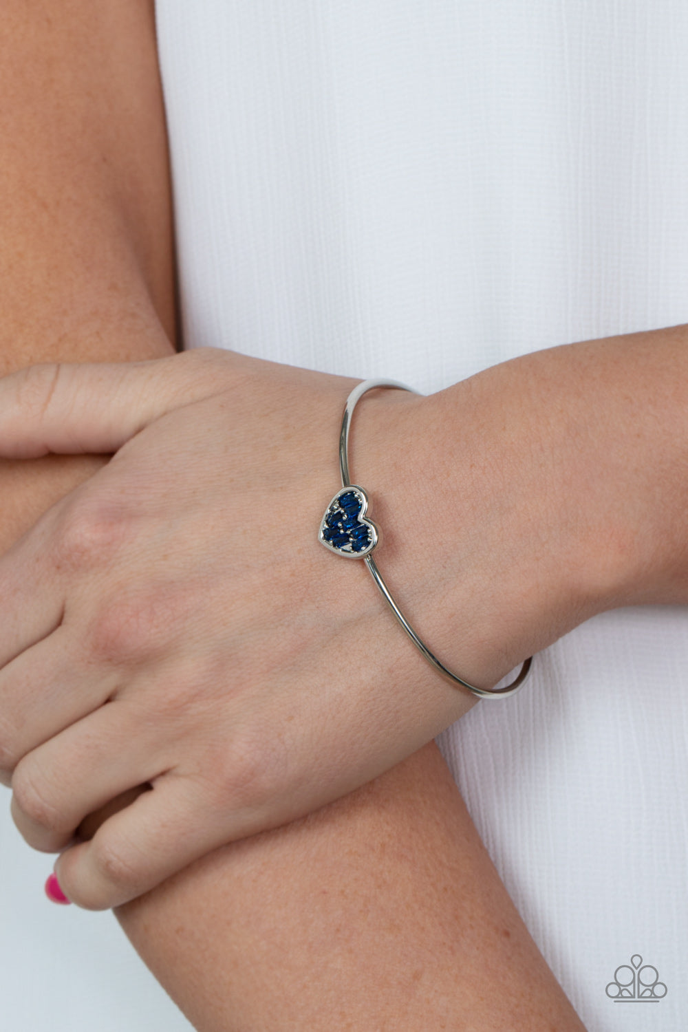 Heart of Ice - Blue Bracelet