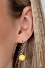 Load image into Gallery viewer, Popping Promenade - Yellow Necklace