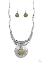 Load image into Gallery viewer, EMPRESS-ive Resume - Green Necklace