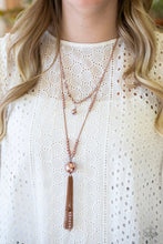 Load image into Gallery viewer, Abstract Elegance - Copper Necklace