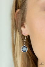 Load image into Gallery viewer, Glassy Glamorous - Blue Necklace