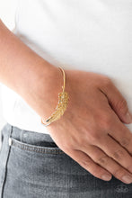 Load image into Gallery viewer, How do You Like This Feather – Gold Bracelet