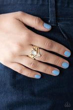 Load image into Gallery viewer, Metro Queen - Gold Ring