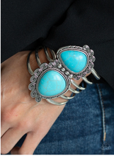 Load image into Gallery viewer, Nature Bound Blue Paparazzi Bracelet