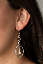 Load image into Gallery viewer, Timelessly Twisted –White Necklace