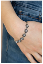 Load image into Gallery viewer, Cactus Paradise - Silver - Bracelet