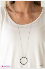Load image into Gallery viewer, Center Of Attention - Green Necklace