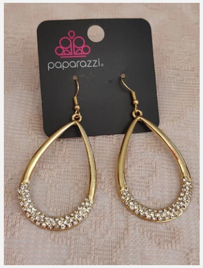 Take A Dip - Gold Earrings