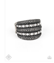 Load image into Gallery viewer, Girl Fight Ring