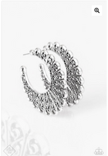 Load image into Gallery viewer, Funky Flirt Earrings