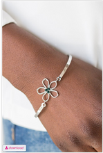 Load image into Gallery viewer, Hibiscus Hipster - Green Bracelet